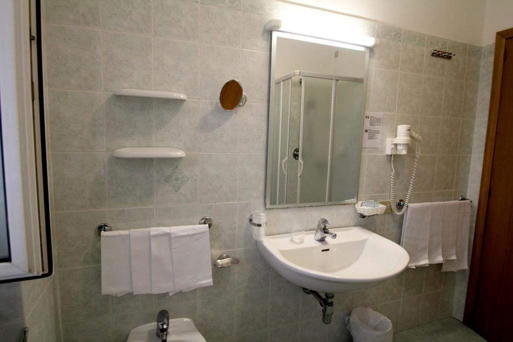Grande Albergo Roccaraso Pokój zdjęcie