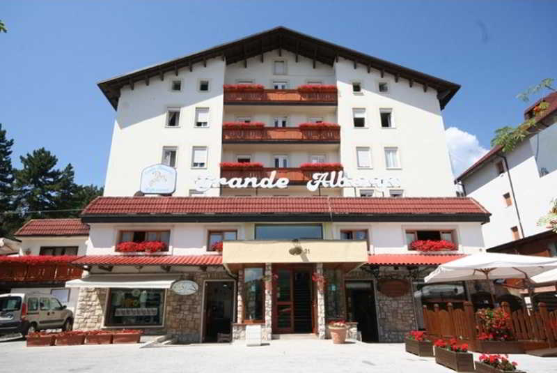 Grande Albergo Roccaraso Zewnętrze zdjęcie