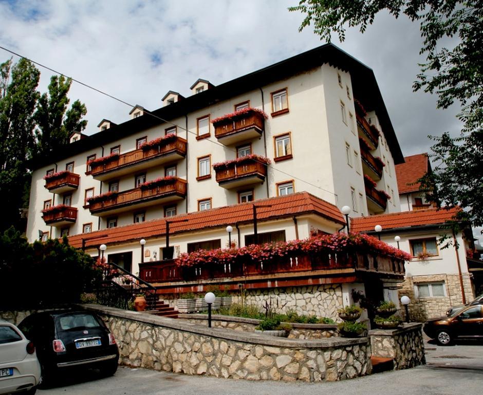 Grande Albergo Roccaraso Zewnętrze zdjęcie